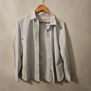 Vineyard Vines Light Blue Striped Button Down Shirt